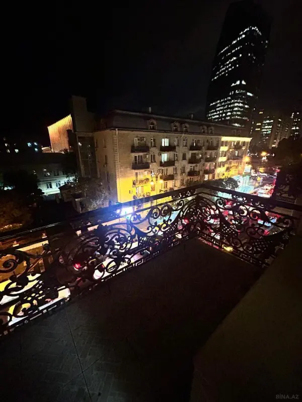 Kirayə verilir 2 otaqlı mənzil 50 m²