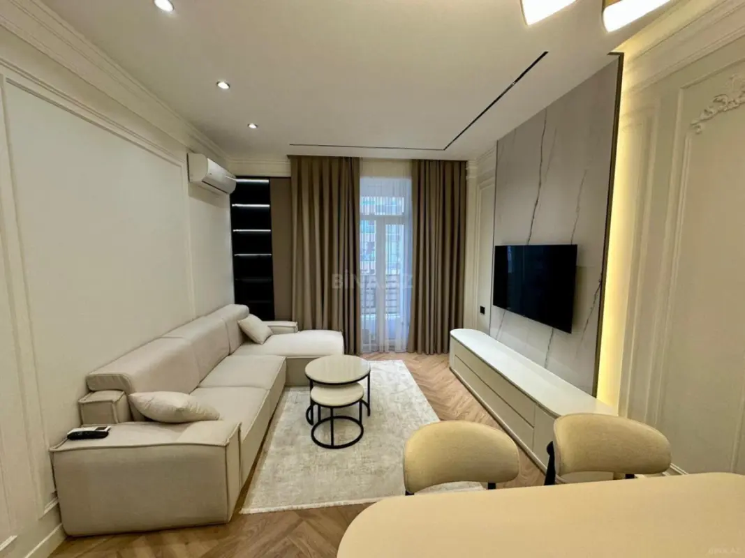 Satılır 3 otaqlı mənzil 92 m²
