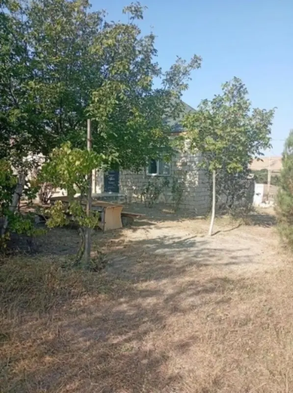 Satılır 3 otaqlı həyət evi 100 m²