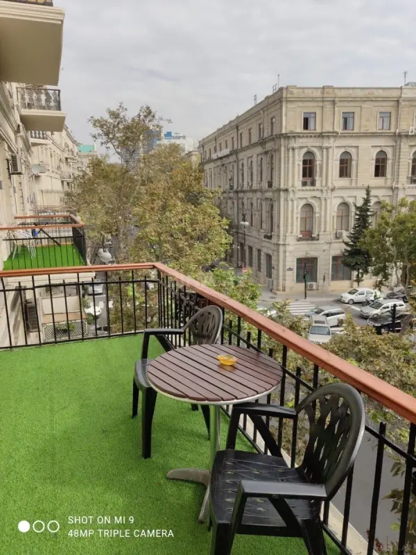 Kirayə verilir 3 otaqlı mənzil 100 m²