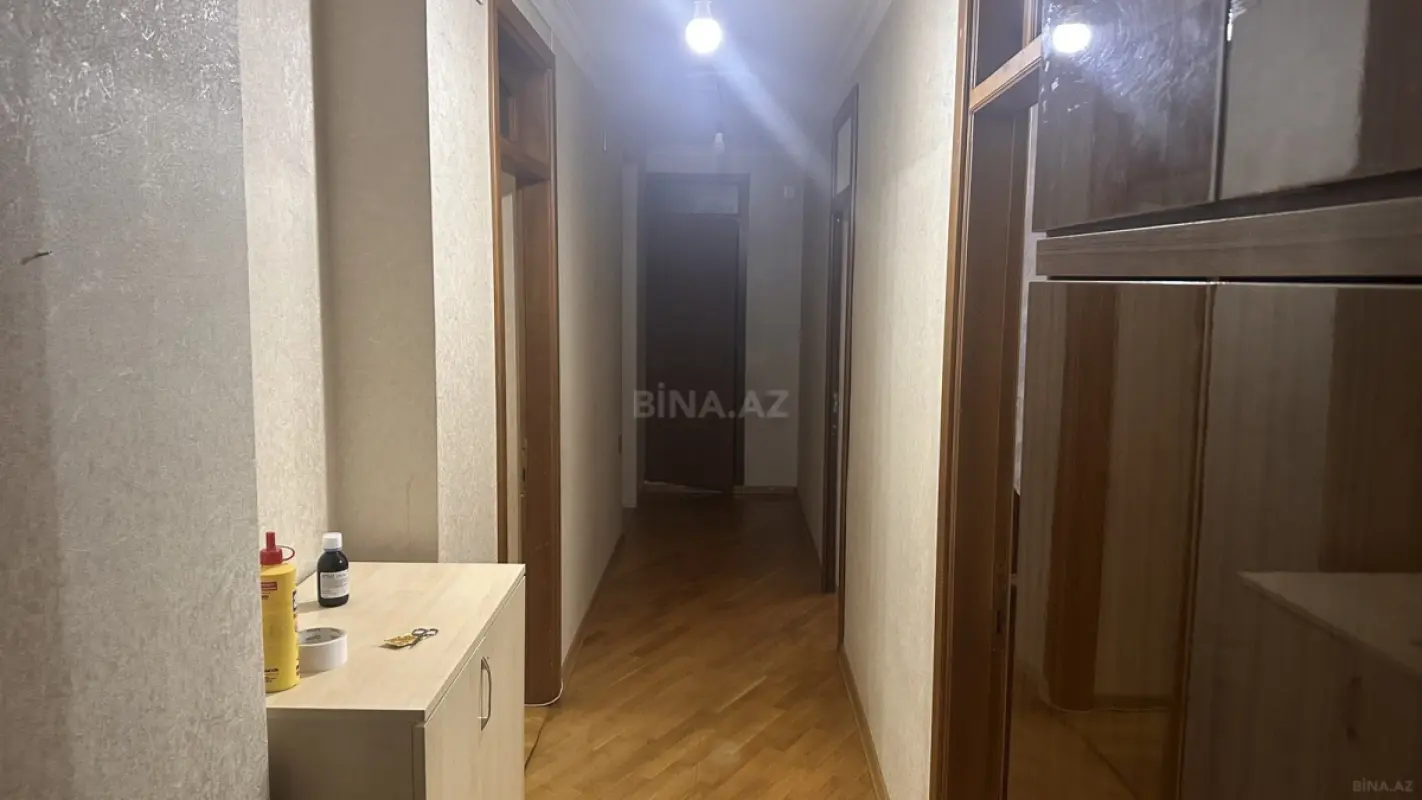 Satılır 3 otaqlı mənzil 90.4 m²