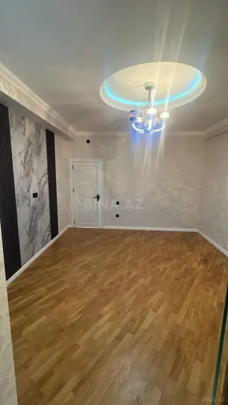 Satılır 2 otaqlı mənzil 62 m²