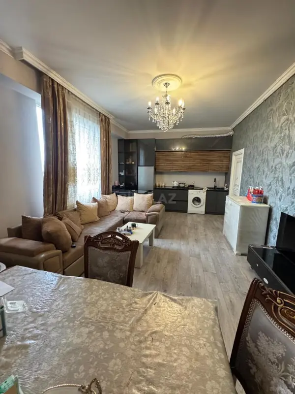Satılır 3 otaqlı mənzil 76 m²