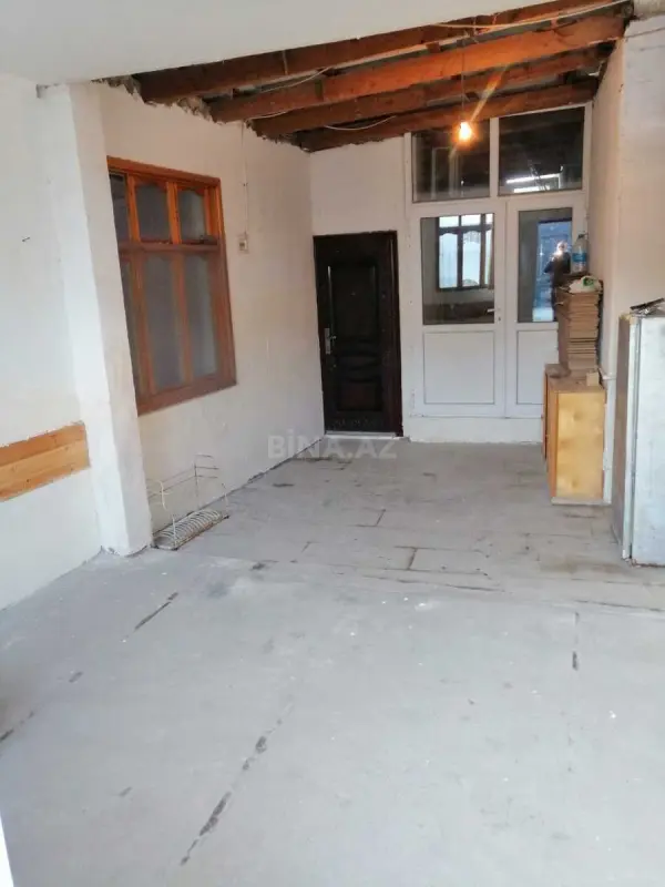 Kirayə verilir 2 otaqlı həyət evi 70 m²