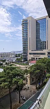Satılır 3 otaqlı mənzil 125 m² — Bakı 3 otaq 125.00 m²