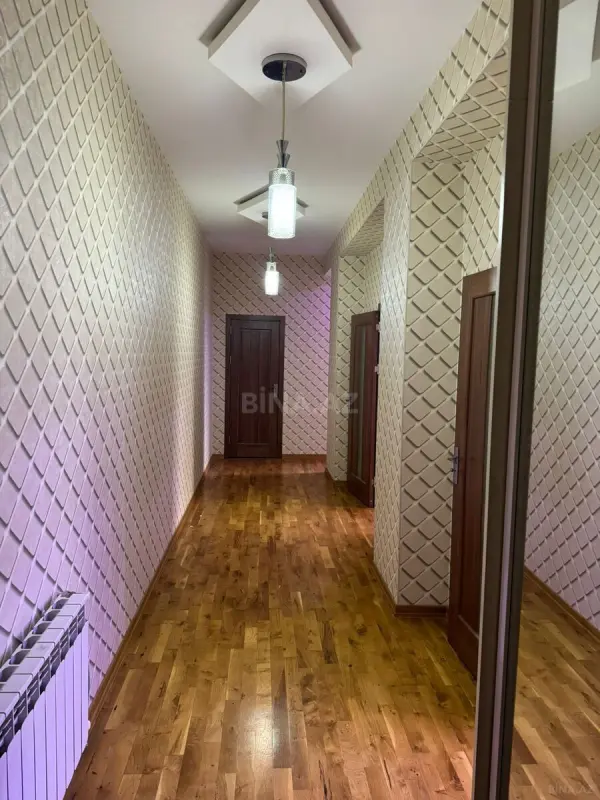 Satılır 2 otaqlı mənzil 94 m²