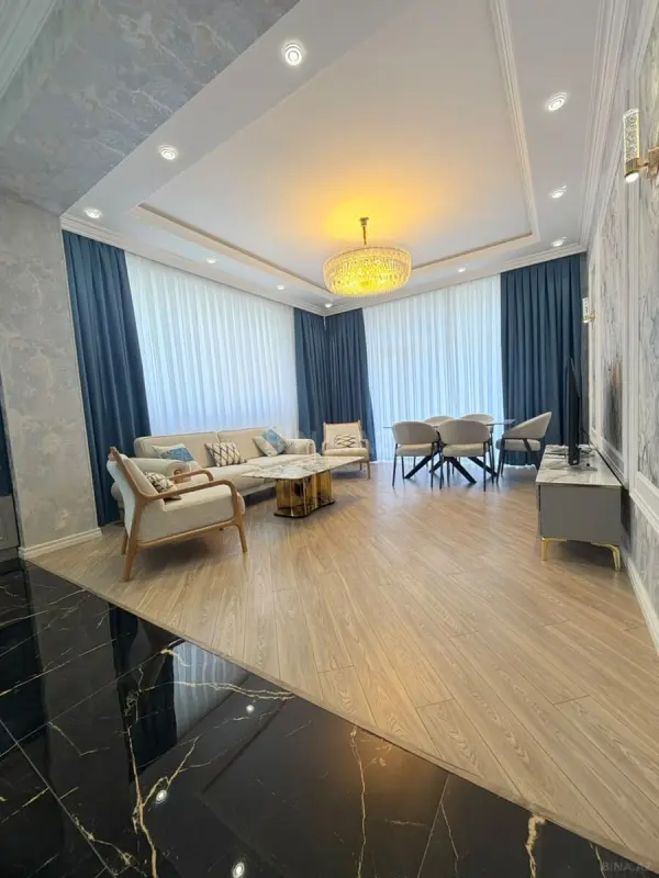 Kirayə verilir 3 otaqlı mənzil 125 m²