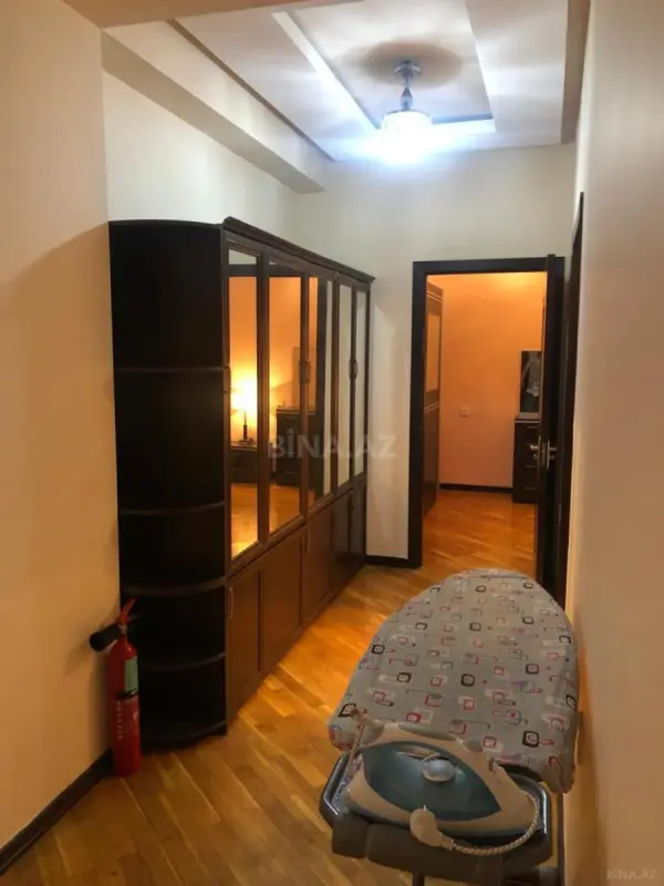 Kirayə verilir 3 otaqlı mənzil 120 m²