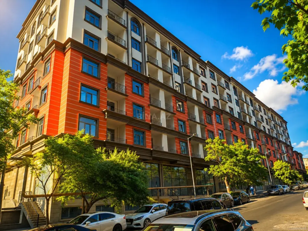 Satılır 3 otaqlı mənzil 119 m²