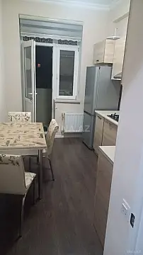 Kirayə verilir 2 otaqlı mənzil 62 m² — Bakı, İnşaatçılar 2 otaq 62.00 m²