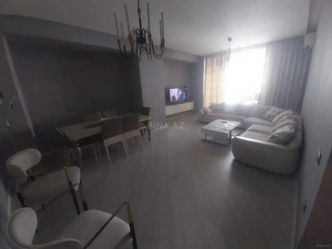 Satılır 3 otaqlı mənzil 148.9 m²