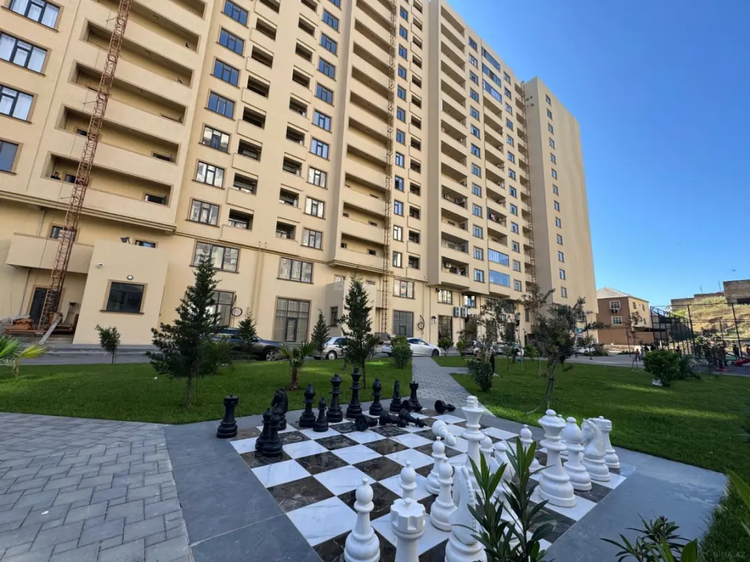 Satılır 2 otaqlı mənzil 86 m²