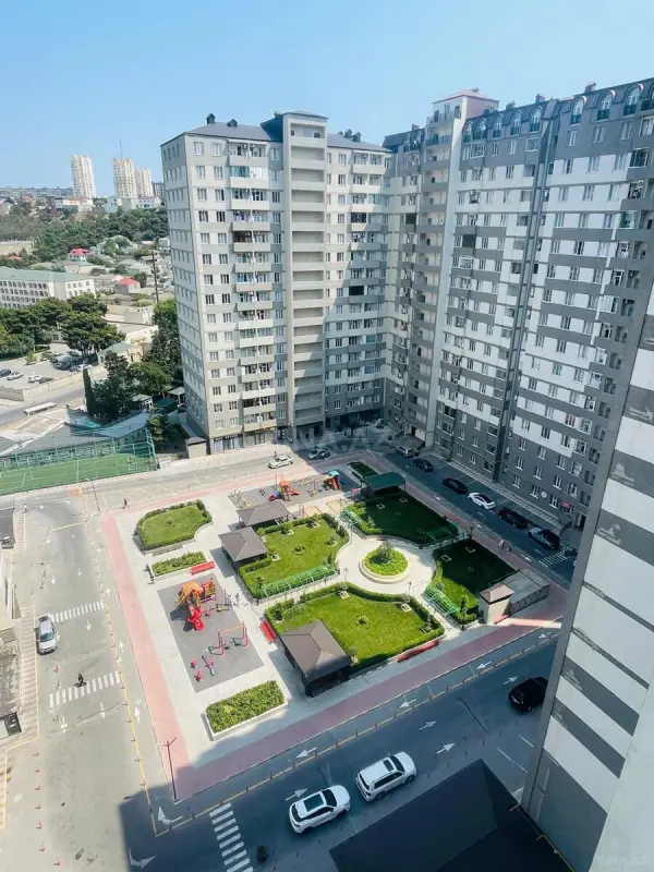 Satılır 3 otaqlı mənzil 100 m²