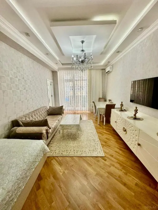 Satılır 3 otaqlı mənzil 106 m²