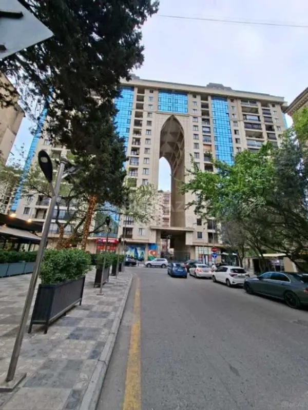 Satılır 3 otaqlı mənzil 78 m²