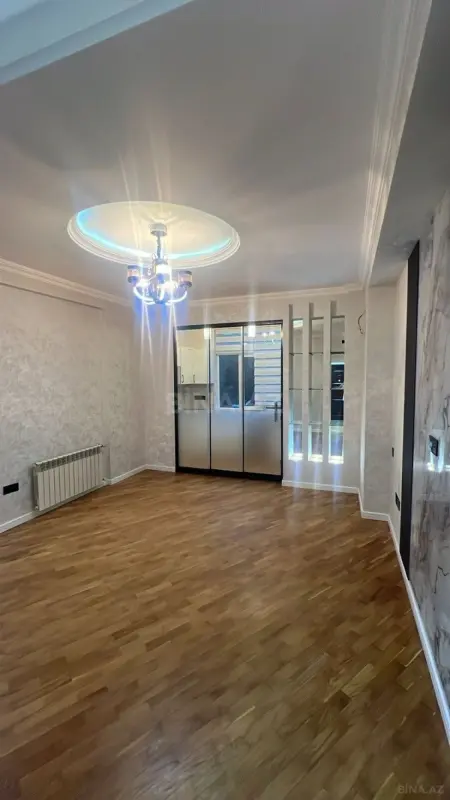 Satılır 2 otaqlı mənzil 62 m²