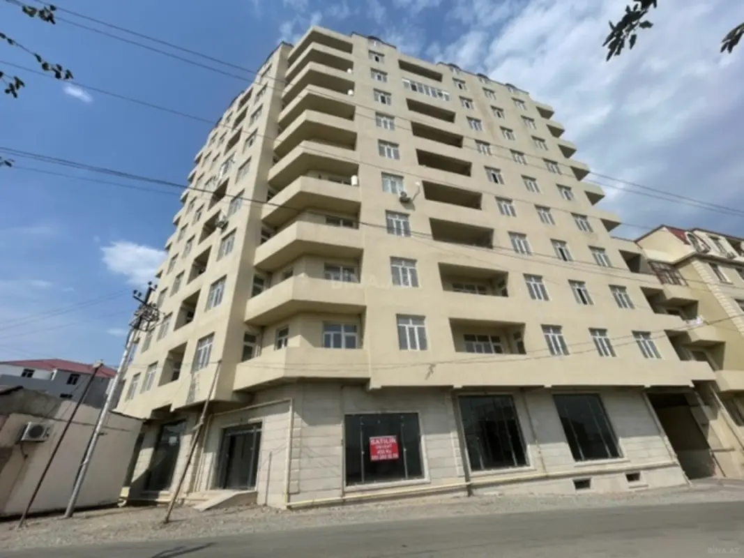 Satılır 3 otaqlı mənzil 105.6 m²