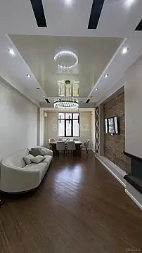 Satılır 3 otaqlı mənzil 134 m² — Bakı 3 otaq 134.00 m²
