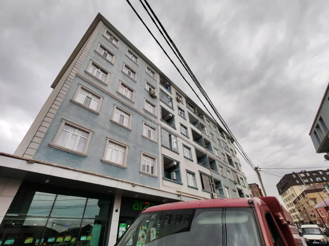 Satılır 2 otaqlı mənzil 54 m²