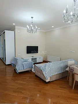 Kirayə verilir 3 otaqlı mənzil 120 m² — Bakı 3 otaq 120.00 m²