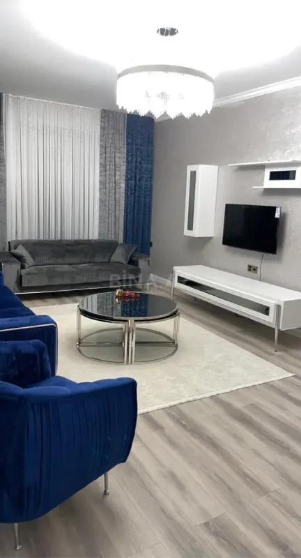 Kirayə verilir 3 otaqlı mənzil 100 m²