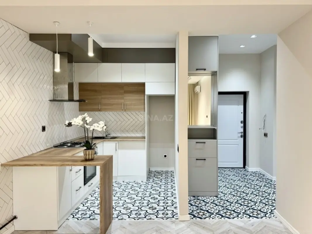 Kirayə verilir 2 otaqlı mənzil 90 m²