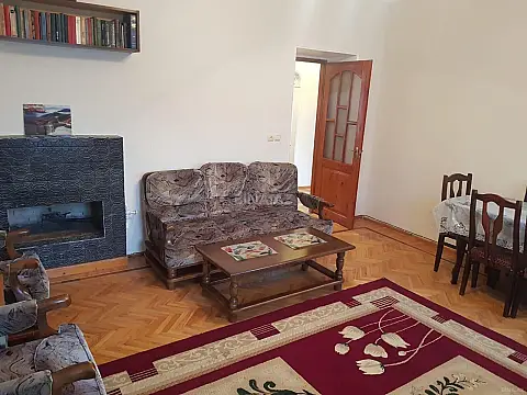 Kirayə verilir 3 otaqlı mənzil 80 m² — Bakı, Nərimanov 3 otaq 80.00 m²