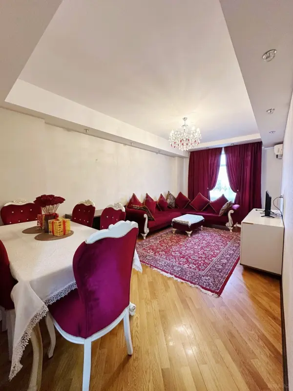 Satılır 2 otaqlı mənzil 63 m²