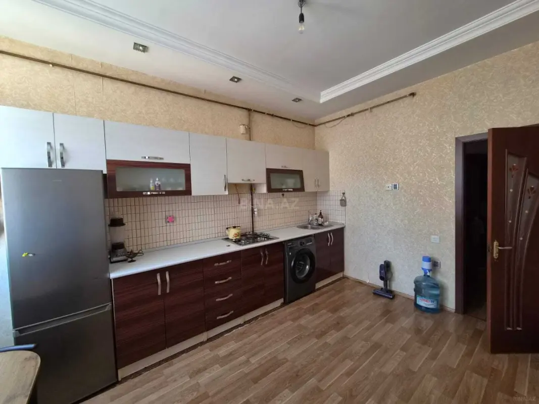 Satılır 1 otaqlı mənzil 41 m²