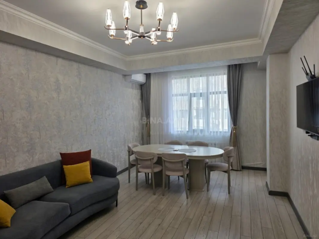 Kirayə verilir 3 otaqlı mənzil 97 m²