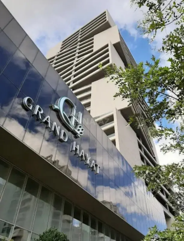 Satılır 3 otaqlı mənzil 108 m²
