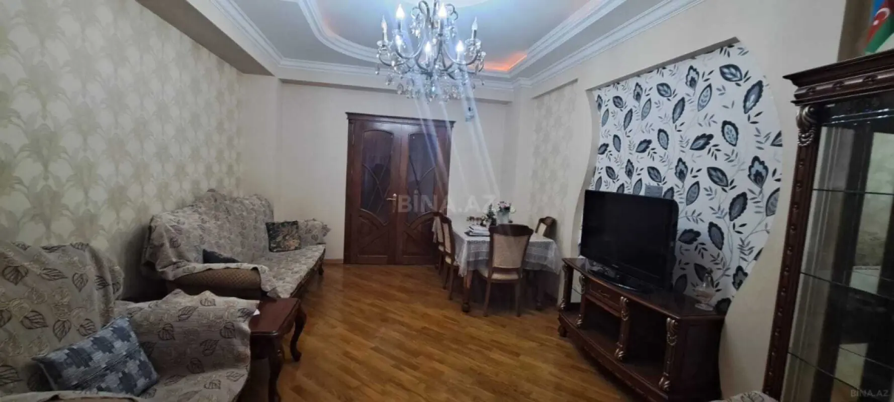 Kirayə verilir 3 otaqlı mənzil 100 m²