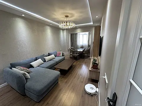 Satılır 2 otaqlı mənzil 65 m² — Bakı, Həzi Aslanov qəs. 2 otaq 65.00 m²