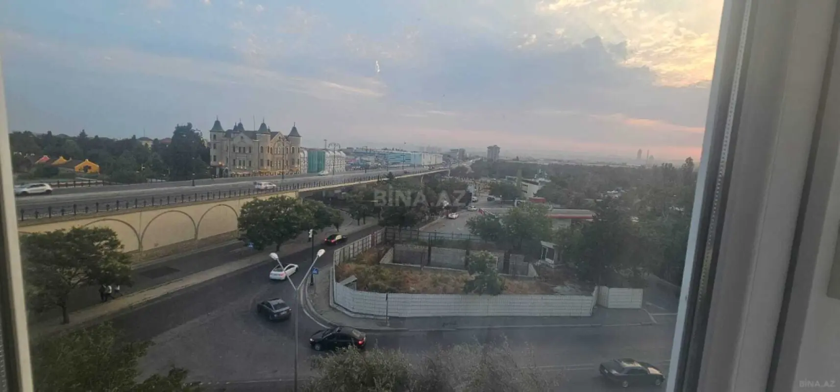 Kirayə verilir 2 otaqlı mənzil 50 m²