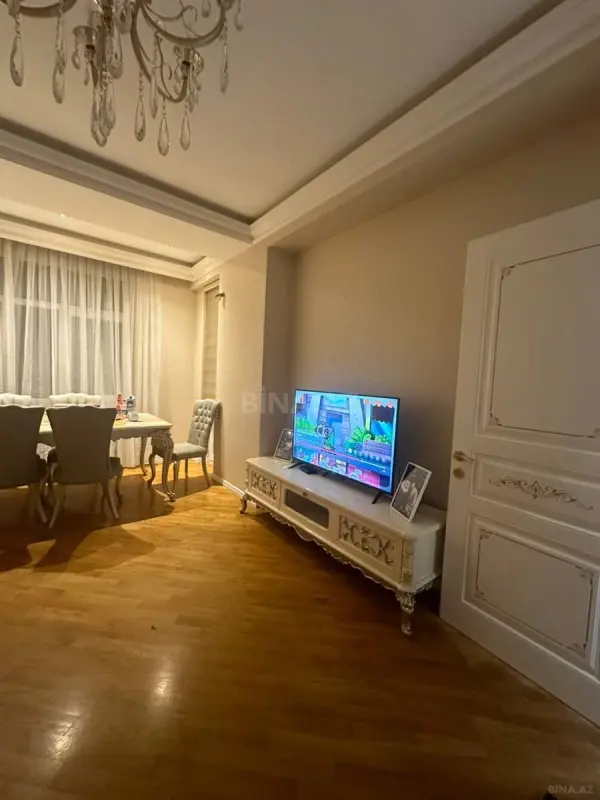 Satılır 2 otaqlı mənzil 85 m²