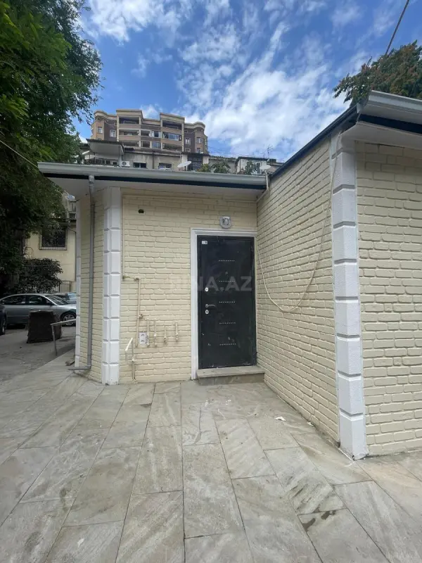 Satılır 2 otaqlı həyət evi 30 m²