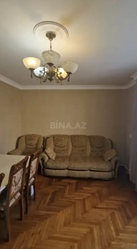 Satılır 3 otaqlı mənzil 60 m²