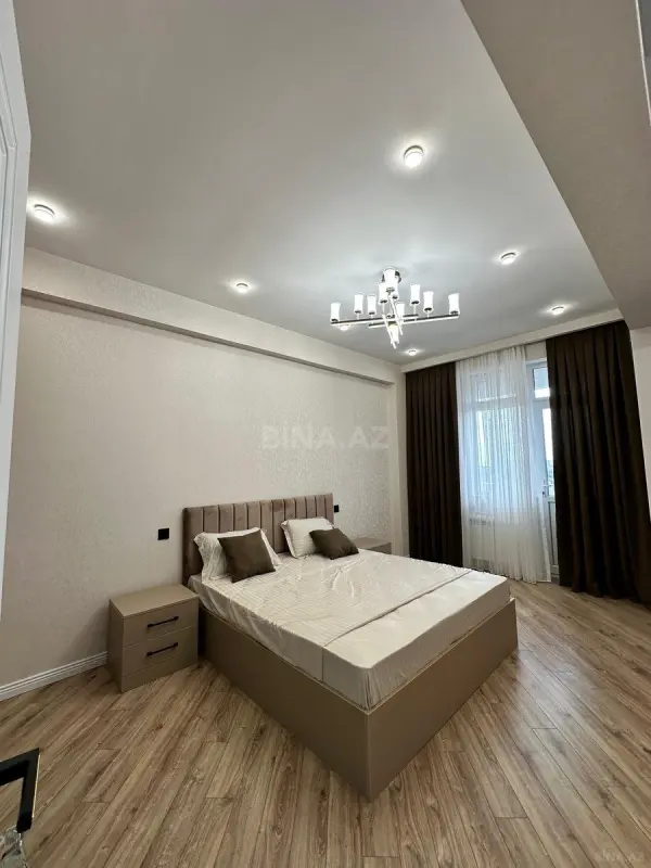 Satılır 2 otaqlı mənzil 70 m²