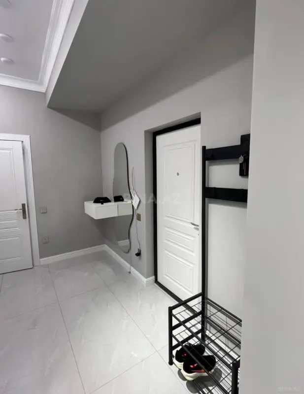 Satılır 2 otaqlı mənzil 64 m²
