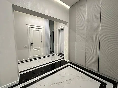 Satılır 3 otaqlı mənzil 102 m² — Bakı, Nərimanov 3 otaq 102.00 m²