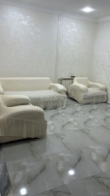Kirayə verilir 2 otaqlı mənzil 60 m²