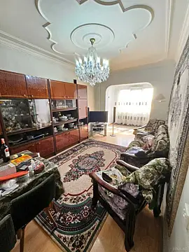 Satılır 4 otaqlı mənzil 110 m² — Bakı 4 otaq 110.00 m²
