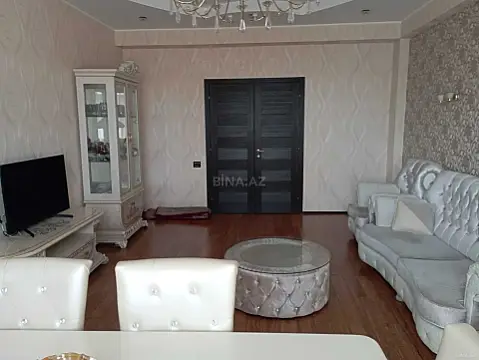 Kirayə verilir 3 otaqlı mənzil 150 m² — Bakı 3 otaq 150.00 m²