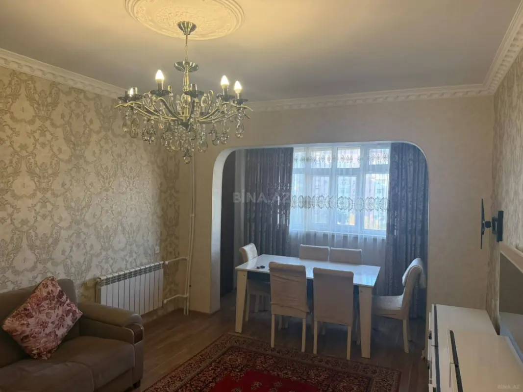 Satılır 3 otaqlı mənzil 82 m²