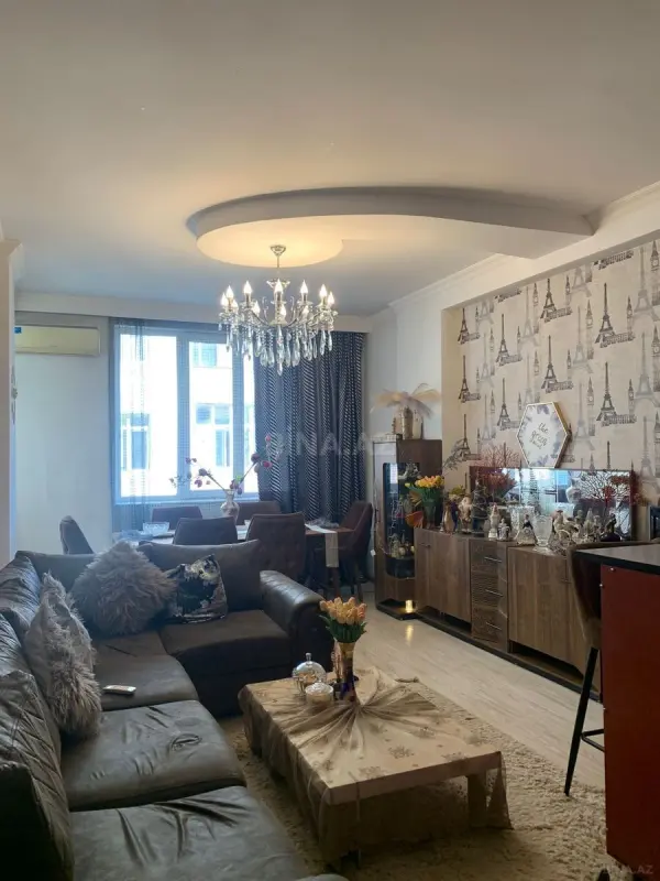 Satılır 3 otaqlı mənzil 100 m²