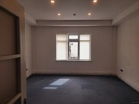 Kirayə verilir 1 otaqlı ofis 35 m² — Bakı, Nərimanov 1 otaq 35.00 m²