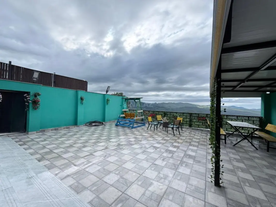 Kirayə verilir 4 otaqlı həyət evi 250 m²