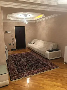 Kirayə verilir 3 otaqlı mənzil 160 m² — Bakı, Nərimanov 3 otaq 160.00 m²
