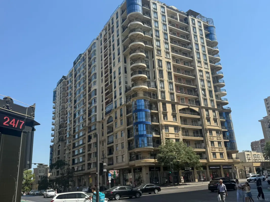 Kirayə verilir 3 otaqlı mənzil 120 m²