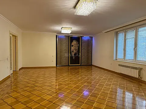 Kirayə verilir 4 otaqlı ofis 150 m² — Bakı, Nərimanov 4 otaq 150.00 m²